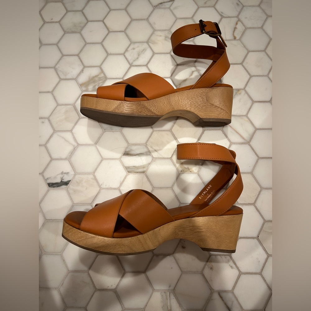 Everlane The Clog Sandal - Picture 4 of 6